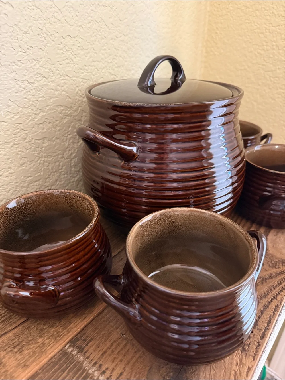 Crate & Barrel Classic Stoneware Set: Brunswick Covered Soup Tureen + 4 Bowls